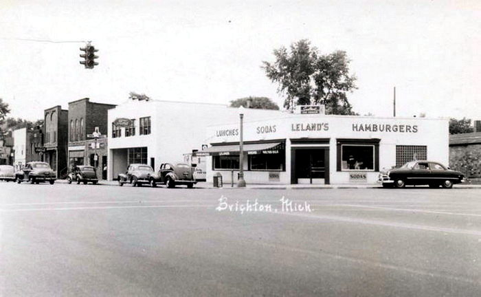 Lelands Restaurant - Old Photo (newer photo)